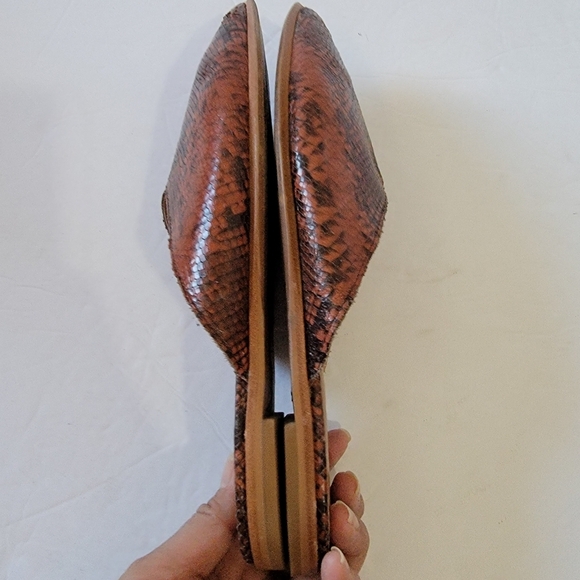 Madewell The Emilia Mule in Snake Embossed Leather Women's Sz 8 Pointy Toed - Picture 8 of 11